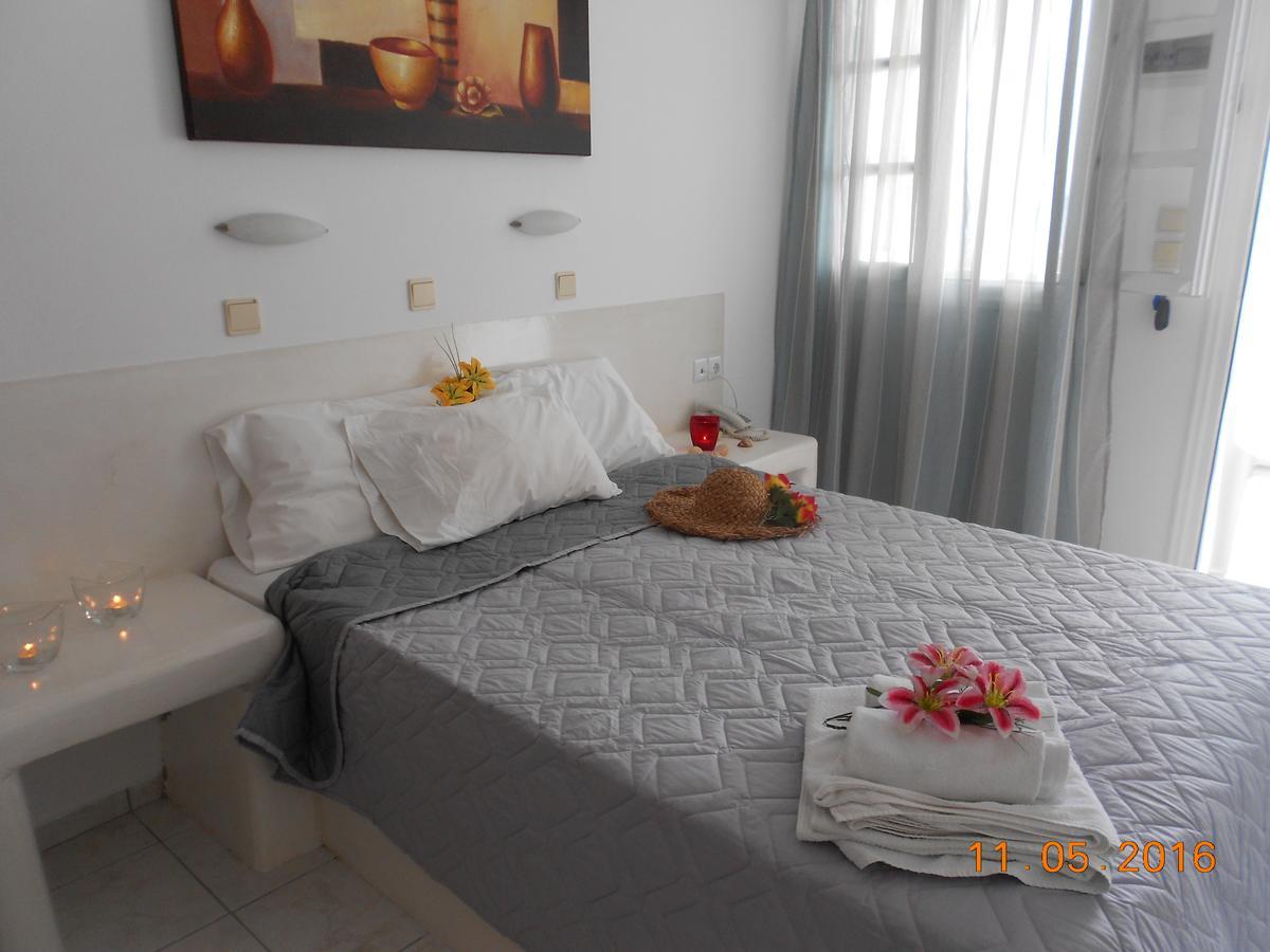 מונוליתוס Rooms To Let Rena מראה חיצוני תמונה